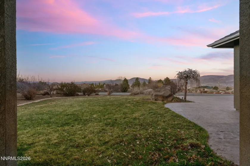 2220 Whites Creek, Reno, Nevada 89511, 5 Bedrooms Bedrooms, ,4 BathroomsBathrooms,Residential,Residential,Whites Creek,260003207