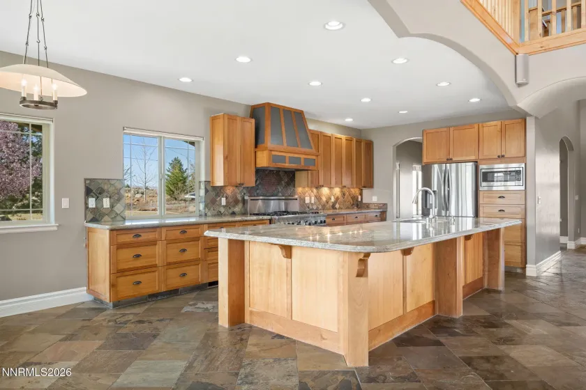 2220 Whites Creek, Reno, Nevada 89511, 5 Bedrooms Bedrooms, ,4 BathroomsBathrooms,Residential,Residential,Whites Creek,260003207