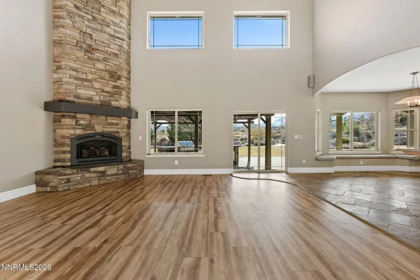 2220 Whites Creek, Reno, Nevada 89511, 5 Bedrooms Bedrooms, ,4 BathroomsBathrooms,Residential,Residential,Whites Creek,260003207