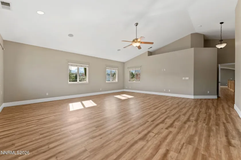 2220 Whites Creek, Reno, Nevada 89511, 5 Bedrooms Bedrooms, ,4 BathroomsBathrooms,Residential,Residential,Whites Creek,260003207