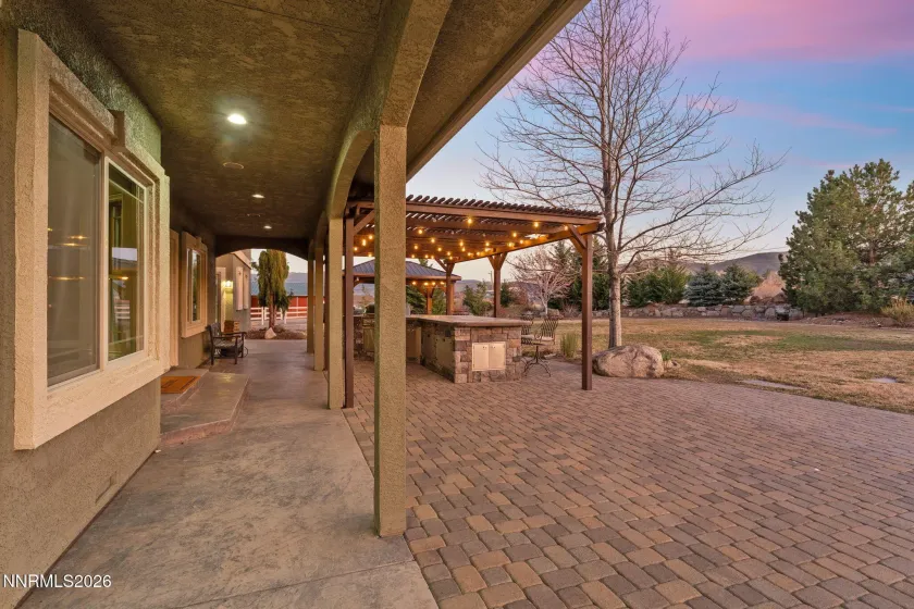 2220 Whites Creek, Reno, Nevada 89511, 5 Bedrooms Bedrooms, ,4 BathroomsBathrooms,Residential,Residential,Whites Creek,260003207