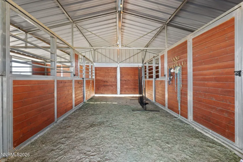 2220 Whites Creek, Reno, Nevada 89511, 5 Bedrooms Bedrooms, ,4 BathroomsBathrooms,Residential,Residential,Whites Creek,260003207