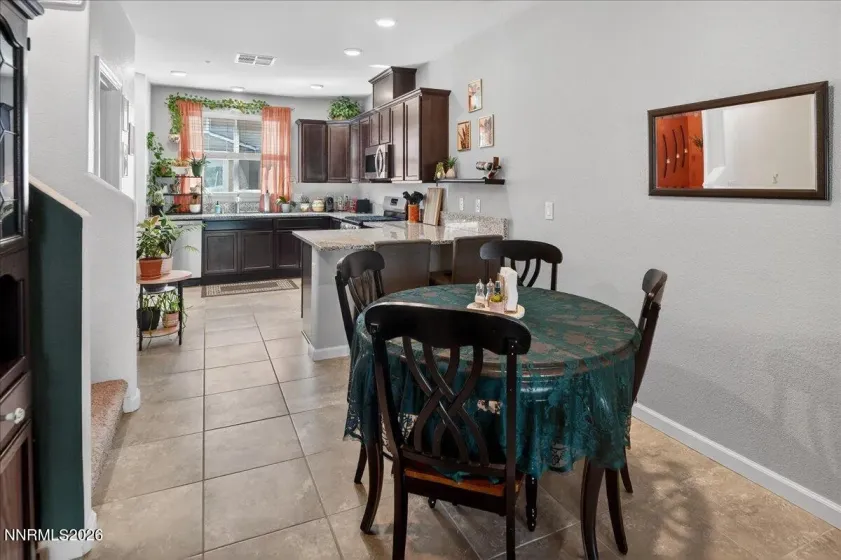 3206 Sterling Ridge, Sparks, Nevada 89431, 2 Bedrooms Bedrooms, ,3 BathroomsBathrooms,Residential,Residential,Sterling Ridge,260003187