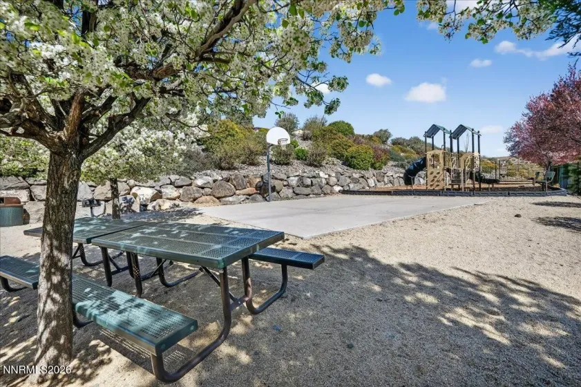 3206 Sterling Ridge, Sparks, Nevada 89431, 2 Bedrooms Bedrooms, ,3 BathroomsBathrooms,Residential,Residential,Sterling Ridge,260003187