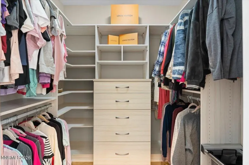 3094 Diamond Dust, Sparks, Nevada 89436, 4 Bedrooms Bedrooms, ,4 BathroomsBathrooms,Residential,Residential,Diamond Dust,260003190