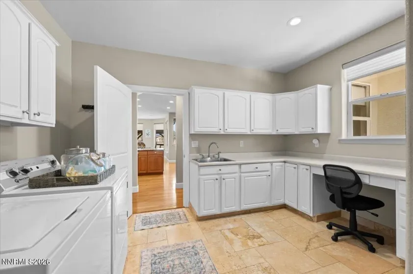 3094 Diamond Dust, Sparks, Nevada 89436, 4 Bedrooms Bedrooms, ,4 BathroomsBathrooms,Residential,Residential,Diamond Dust,260003190