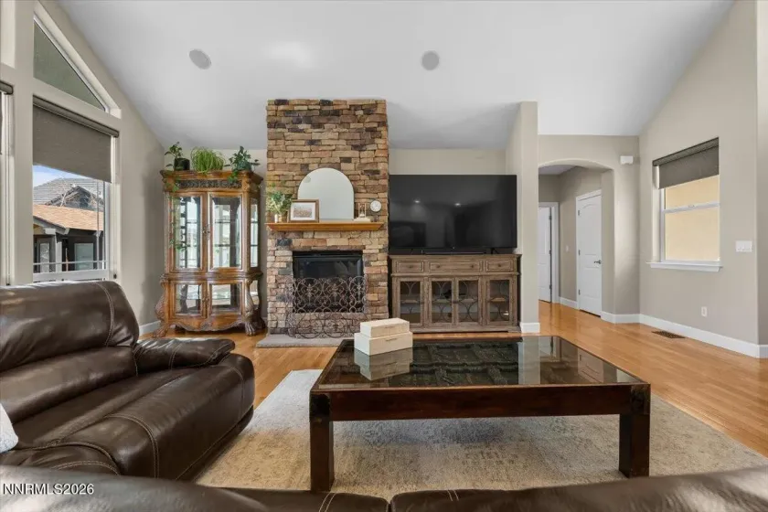 3094 Diamond Dust, Sparks, Nevada 89436, 4 Bedrooms Bedrooms, ,4 BathroomsBathrooms,Residential,Residential,Diamond Dust,260003190