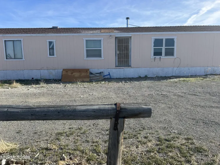 1035 9th, Silver Springs, Nevada 89429, 2 Bedrooms Bedrooms, ,1 BathroomBathrooms,Residential,Residential,9th,260003193