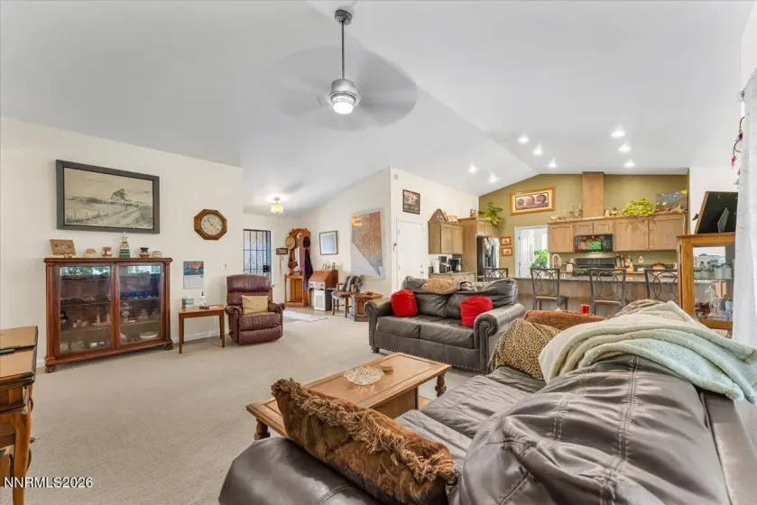 1197 Skyridge, Fallon, Nevada 89406, 3 Bedrooms Bedrooms, ,3 BathroomsBathrooms,Residential,Residential,Skyridge,260003195