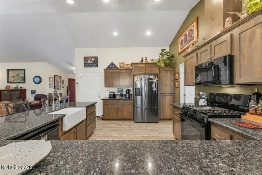 1197 Skyridge, Fallon, Nevada 89406, 3 Bedrooms Bedrooms, ,3 BathroomsBathrooms,Residential,Residential,Skyridge,260003195