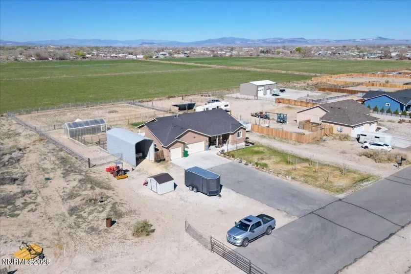 1197 Skyridge, Fallon, Nevada 89406, 3 Bedrooms Bedrooms, ,3 BathroomsBathrooms,Residential,Residential,Skyridge,260003195