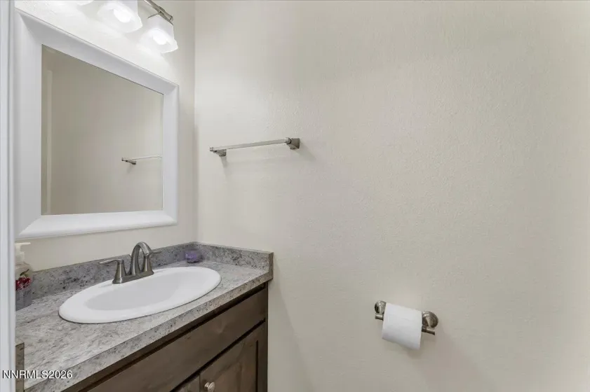 1197 Skyridge, Fallon, Nevada 89406, 3 Bedrooms Bedrooms, ,3 BathroomsBathrooms,Residential,Residential,Skyridge,260003195