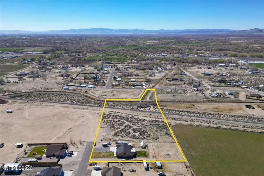 1197 Skyridge, Fallon, Nevada 89406, 3 Bedrooms Bedrooms, ,3 BathroomsBathrooms,Residential,Residential,Skyridge,260003195