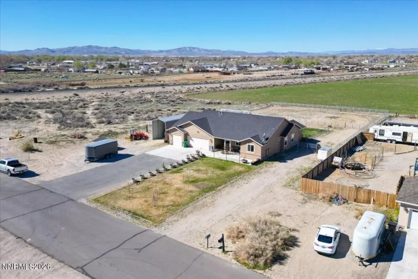 1197 Skyridge, Fallon, Nevada 89406, 3 Bedrooms Bedrooms, ,3 BathroomsBathrooms,Residential,Residential,Skyridge,260003195