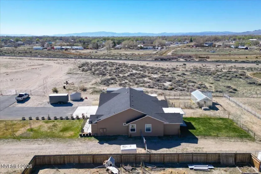 1197 Skyridge, Fallon, Nevada 89406, 3 Bedrooms Bedrooms, ,3 BathroomsBathrooms,Residential,Residential,Skyridge,260003195