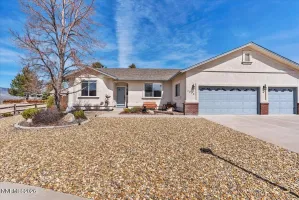 1274 Siesta, Minden, Nevada 89423, 3 Bedrooms Bedrooms, ,2 BathroomsBathrooms,Residential,Residential,Siesta,260003196