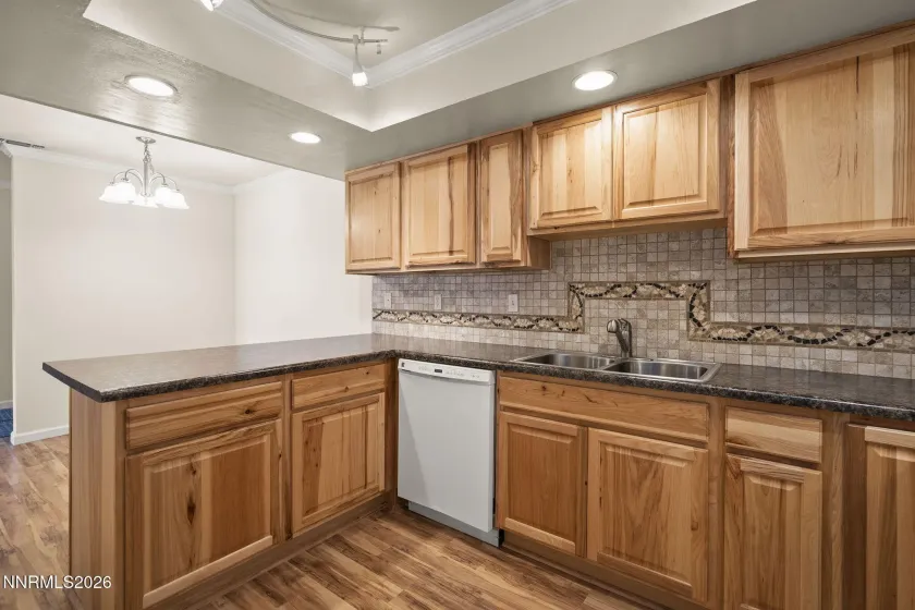 2300 Dickerson, Reno, Nevada 89503, 2 Bedrooms Bedrooms, ,2 BathroomsBathrooms,Residential,Residential,Dickerson,260003197