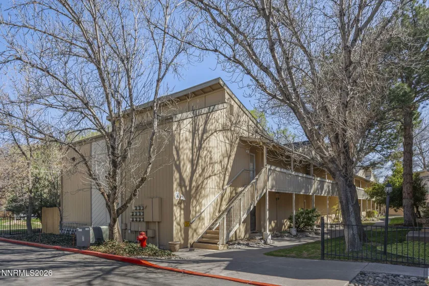 2300 Dickerson, Reno, Nevada 89503, 2 Bedrooms Bedrooms, ,2 BathroomsBathrooms,Residential,Residential,Dickerson,260003197