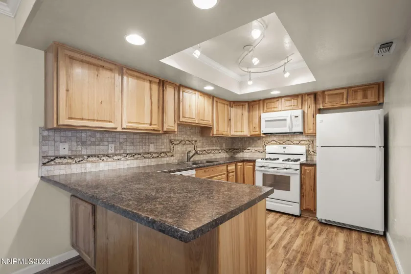 2300 Dickerson, Reno, Nevada 89503, 2 Bedrooms Bedrooms, ,2 BathroomsBathrooms,Residential,Residential,Dickerson,260003197