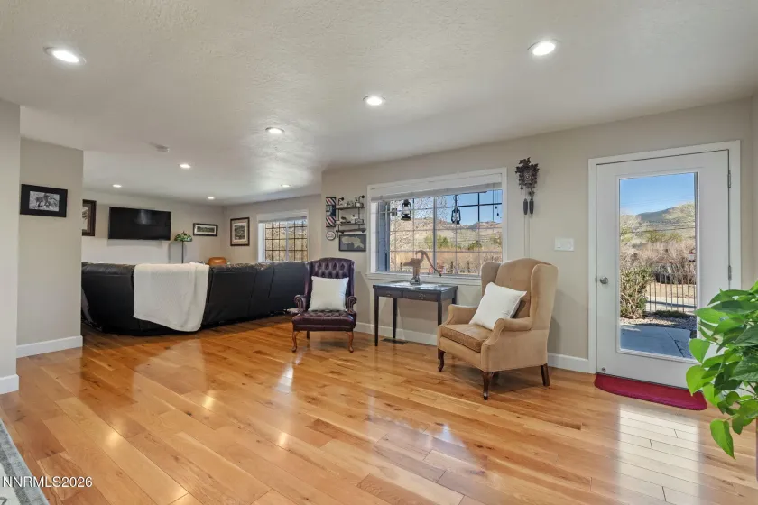 17165 Virginia, Reno, Nevada 89521, 4 Bedrooms Bedrooms, ,3 BathroomsBathrooms,Residential,Residential,Virginia,260003213