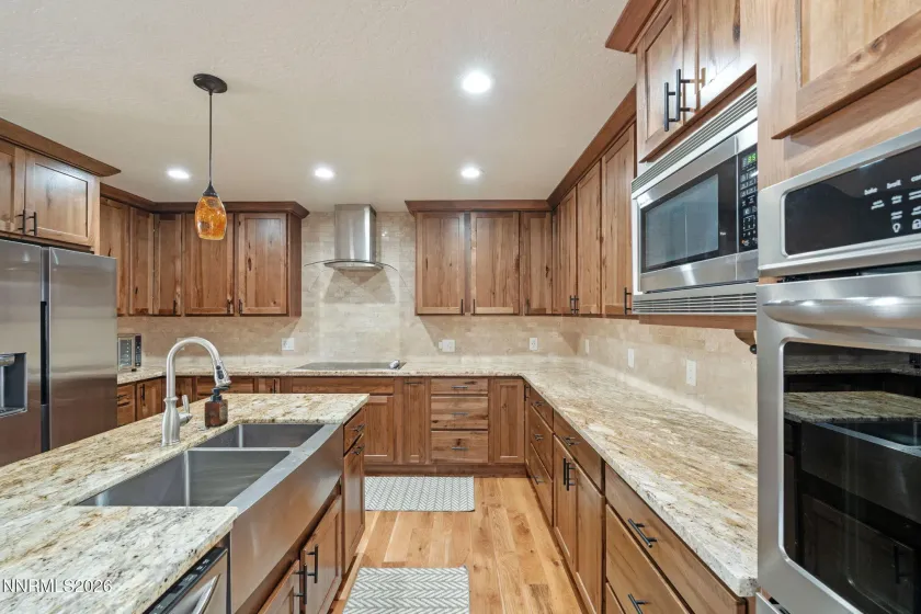 17165 Virginia, Reno, Nevada 89521, 4 Bedrooms Bedrooms, ,3 BathroomsBathrooms,Residential,Residential,Virginia,260003213