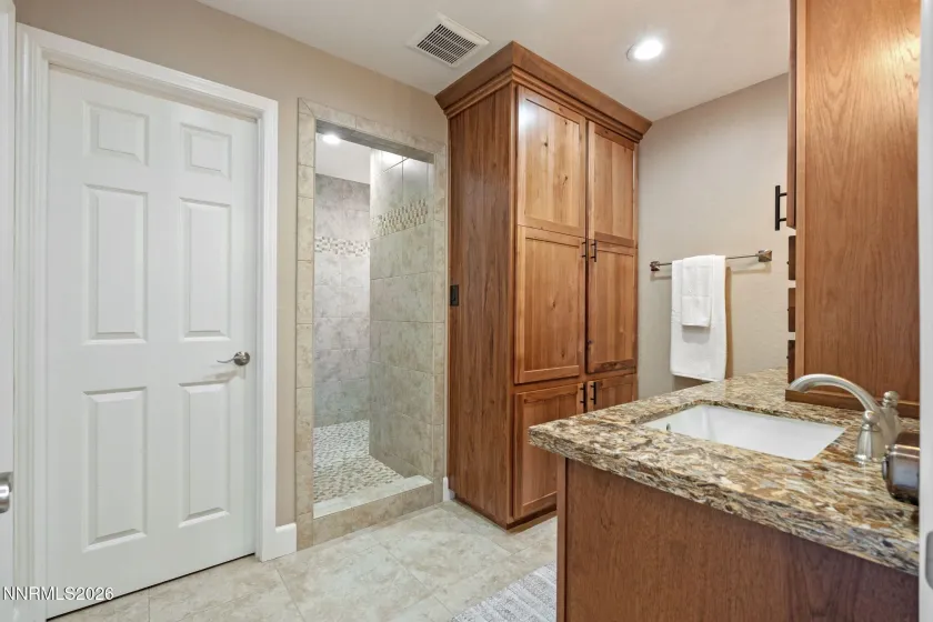 17165 Virginia, Reno, Nevada 89521, 4 Bedrooms Bedrooms, ,3 BathroomsBathrooms,Residential,Residential,Virginia,260003213