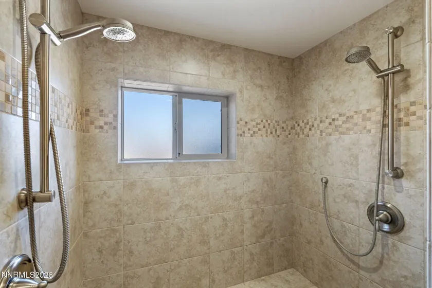 17165 Virginia, Reno, Nevada 89521, 4 Bedrooms Bedrooms, ,3 BathroomsBathrooms,Residential,Residential,Virginia,260003213