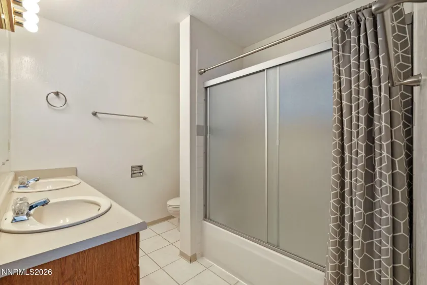 17165 Virginia, Reno, Nevada 89521, 4 Bedrooms Bedrooms, ,3 BathroomsBathrooms,Residential,Residential,Virginia,260003213