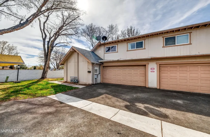 2116 Oppio, Sparks, Nevada 89431, 3 Bedrooms Bedrooms, ,2 BathroomsBathrooms,Residential,Residential,Oppio,260003221