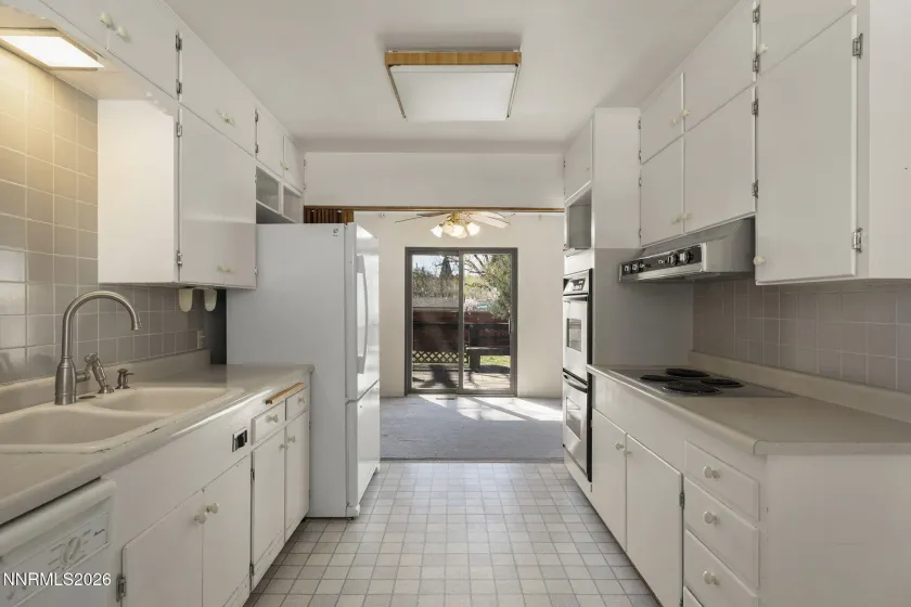 1850 California, Reno, Nevada 89509, 4 Bedrooms Bedrooms, ,2 BathroomsBathrooms,Residential,Residential,California,260003225