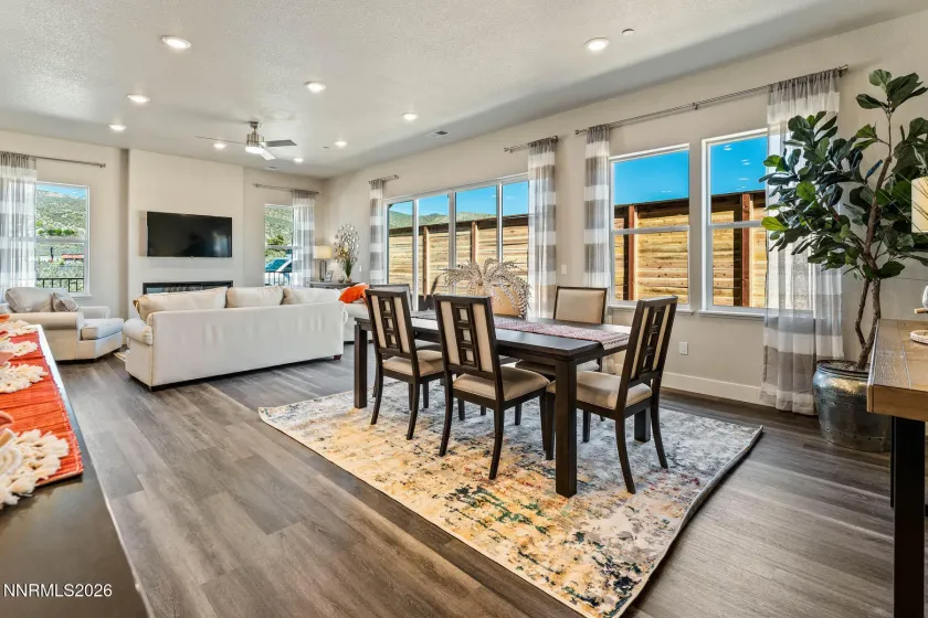 182 Silver Peak, Carson City, Nevada 89701, 3 Bedrooms Bedrooms, ,3 BathroomsBathrooms,Residential,Residential,Silver Peak,260003232