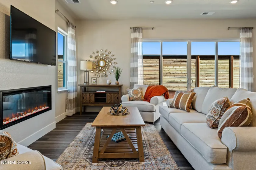 182 Silver Peak, Carson City, Nevada 89701, 3 Bedrooms Bedrooms, ,3 BathroomsBathrooms,Residential,Residential,Silver Peak,260003232