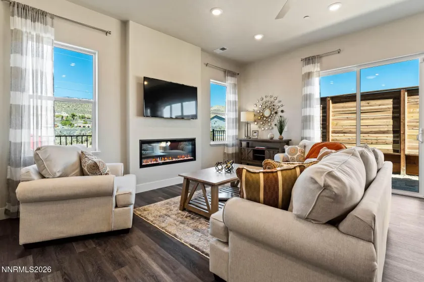 182 Silver Peak, Carson City, Nevada 89701, 3 Bedrooms Bedrooms, ,3 BathroomsBathrooms,Residential,Residential,Silver Peak,260003232