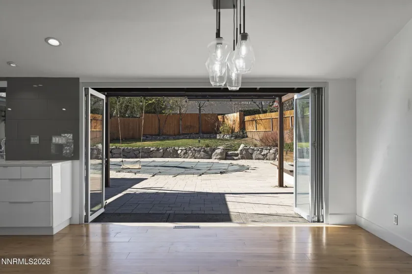 1400 Belford, Reno, Nevada 89509, 3 Bedrooms Bedrooms, ,3 BathroomsBathrooms,Residential,Residential,Belford,250055825