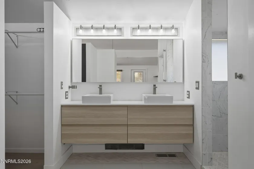 1400 Belford, Reno, Nevada 89509, 3 Bedrooms Bedrooms, ,3 BathroomsBathrooms,Residential,Residential,Belford,250055825