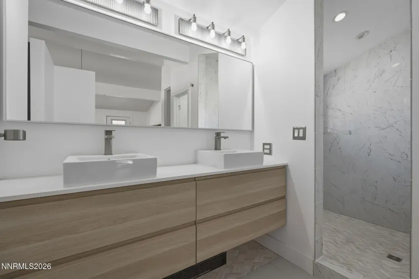 1400 Belford, Reno, Nevada 89509, 3 Bedrooms Bedrooms, ,3 BathroomsBathrooms,Residential,Residential,Belford,250055825