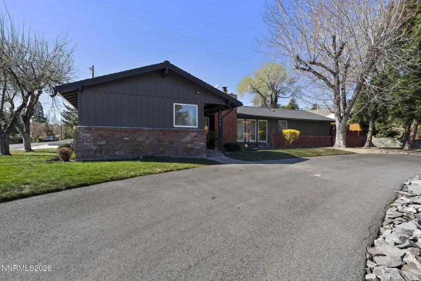 1400 Belford, Reno, Nevada 89509, 3 Bedrooms Bedrooms, ,3 BathroomsBathrooms,Residential,Residential,Belford,250055825