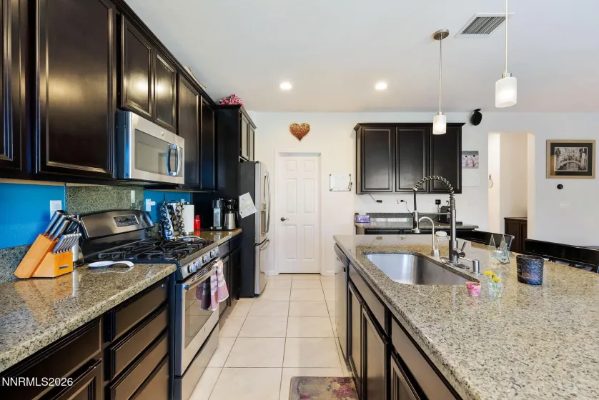 2190 Dutch Draft, Reno, Nevada 89521, 3 Bedrooms Bedrooms, ,2 BathroomsBathrooms,Residential,Residential,Dutch Draft,260003239