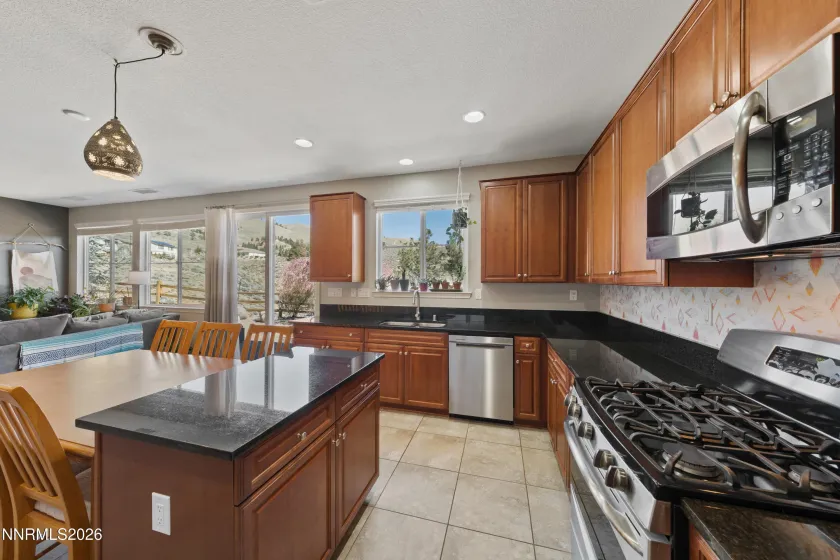 2784 Peavine Creek, Reno, Nevada 89523, 3 Bedrooms Bedrooms, ,3 BathroomsBathrooms,Residential,Residential,Peavine Creek,260003240