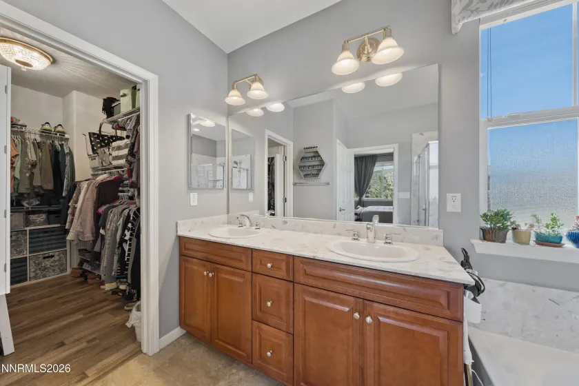 2784 Peavine Creek, Reno, Nevada 89523, 3 Bedrooms Bedrooms, ,3 BathroomsBathrooms,Residential,Residential,Peavine Creek,260003240