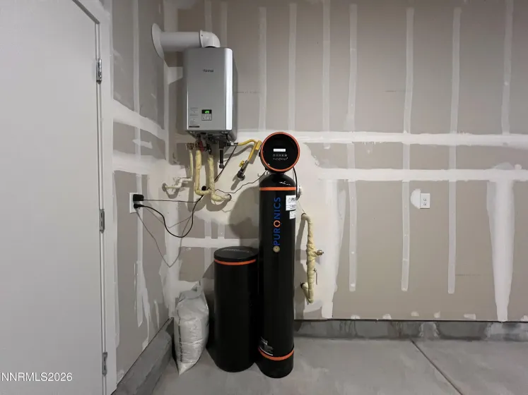 4579 Mifflin, Fernley, Nevada 89408, 3 Bedrooms Bedrooms, ,2 BathroomsBathrooms,Residential,Residential,Mifflin,260003241