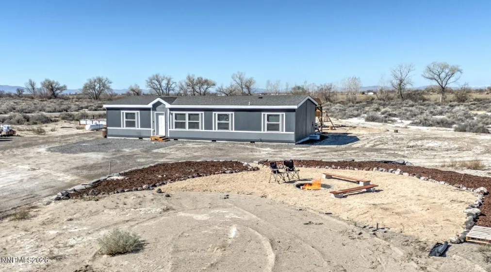 5872 Austin, Fallon, Nevada 89406, 3 Bedrooms Bedrooms, ,2 BathroomsBathrooms,Residential,Residential,Austin,260003255