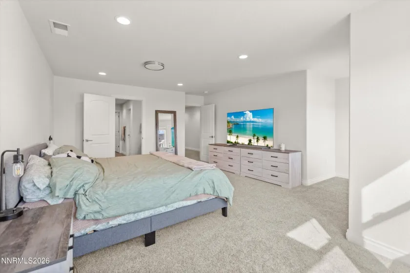 18661 Village Center, Reno, Nevada 89508, 2 Bedrooms Bedrooms, ,3 BathroomsBathrooms,Residential,Residential,Village Center,260003256