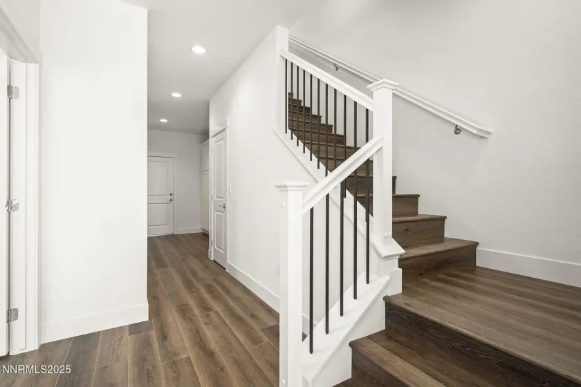 1248 Grove, Carson City, Nevada 89701, 4 Bedrooms Bedrooms, ,4 BathroomsBathrooms,Residential,Residential,Grove,250057660