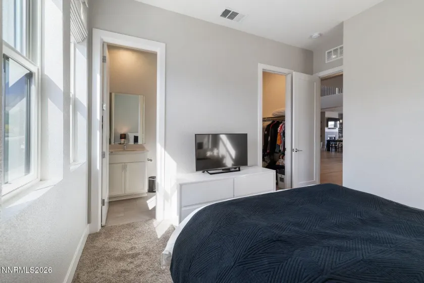 911 Solarium, Reno, Nevada 89511, 3 Bedrooms Bedrooms, ,4 BathroomsBathrooms,Residential,Residential,Solarium,260003257