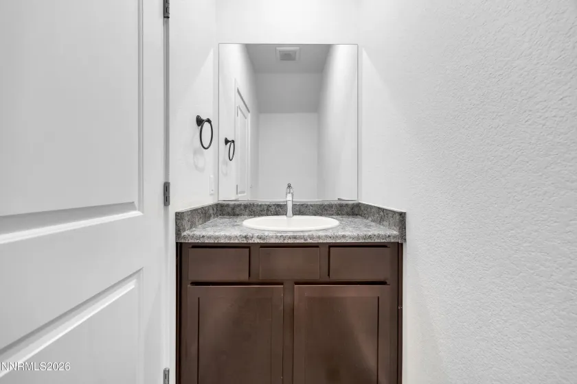 233 Misty, Dayton, Nevada 89403, 3 Bedrooms Bedrooms, ,3 BathroomsBathrooms,Residential,Residential,Misty,260003259