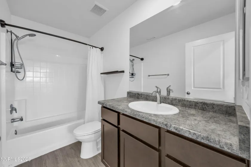 233 Misty, Dayton, Nevada 89403, 3 Bedrooms Bedrooms, ,3 BathroomsBathrooms,Residential,Residential,Misty,260003259