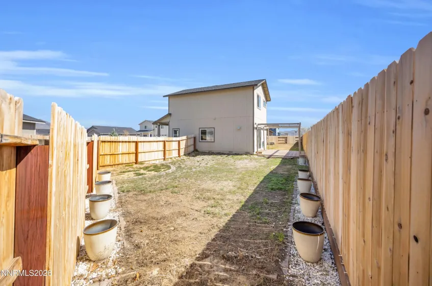 233 Misty, Dayton, Nevada 89403, 3 Bedrooms Bedrooms, ,3 BathroomsBathrooms,Residential,Residential,Misty,260003259