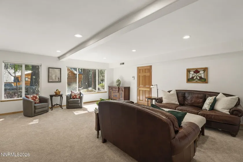 567 Dyer, Incline Village, Nevada 89451, 3 Bedrooms Bedrooms, ,4 BathroomsBathrooms,Residential,Residential,Dyer,260003266