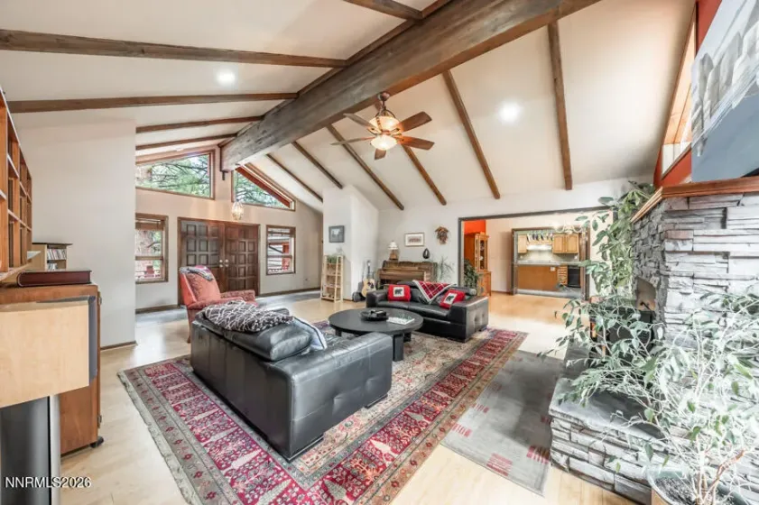 350 Black Pine, Reno, Nevada 89511, 3 Bedrooms Bedrooms, ,3 BathroomsBathrooms,Residential,Residential,Black Pine,260003268